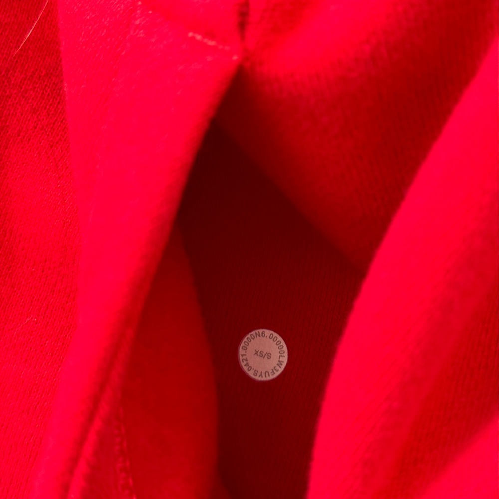 Lululemon LNY Gold Hardware Scuba full zip - Picture 6 of 6